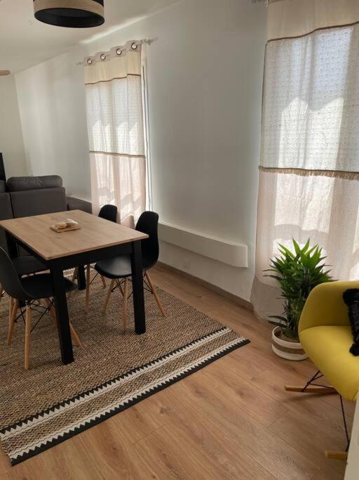 Rare ! Spacieux T3 En Roof-Top Au Barachois - 2 Ch Climatisees - 6 Couchages - Proche Aeroport Saint-Denis Buitenkant foto