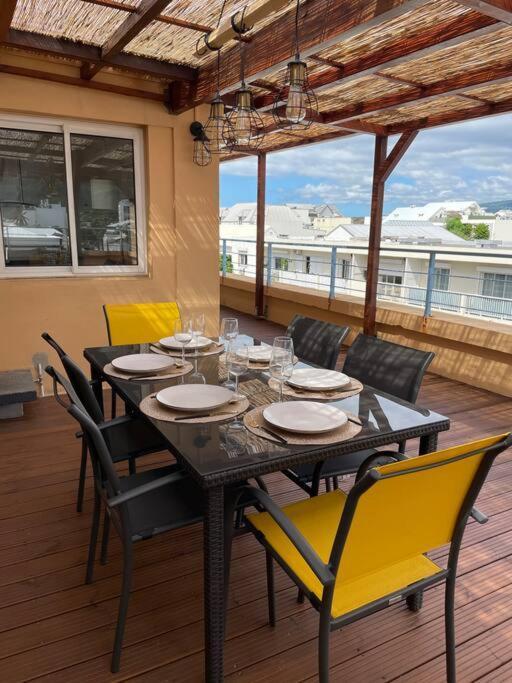 Rare ! Spacieux T3 En Roof-Top Au Barachois - 2 Ch Climatisees - 6 Couchages - Proche Aeroport Saint-Denis Buitenkant foto