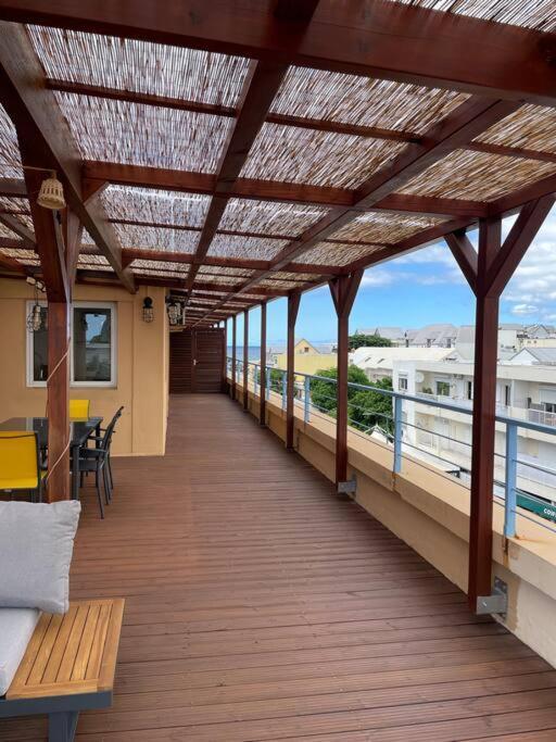 Rare ! Spacieux T3 En Roof-Top Au Barachois - 2 Ch Climatisees - 6 Couchages - Proche Aeroport Saint-Denis Buitenkant foto